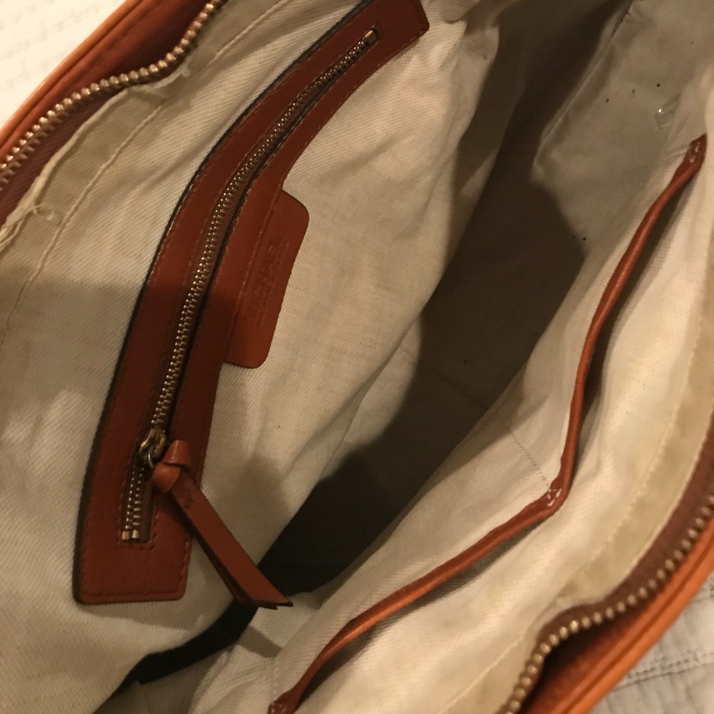 Michael Kors Leather Bag - Picture 7 of 8